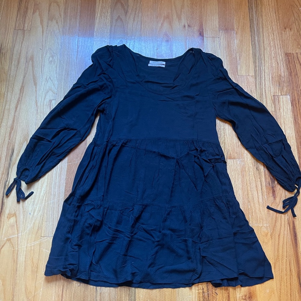 Urban outfitters long sleeve flowy mini dress size m